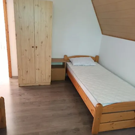 Lägenhet Aniko Apartmanhaz