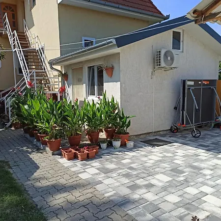 Aniko Apartmanhaz 아파트