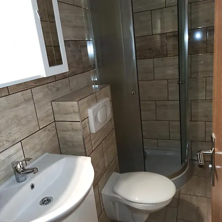 Aniko Apartmanhaz * Balatonföldvár