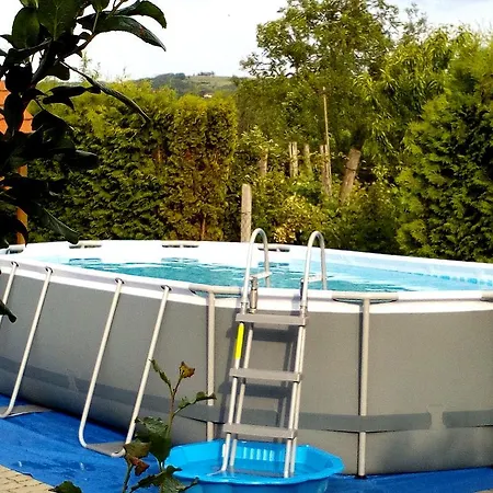 Aniko Apartmanhaz شقة *