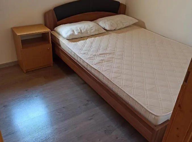 Appartement Aniko Apartmanhaz Balatonföldvár