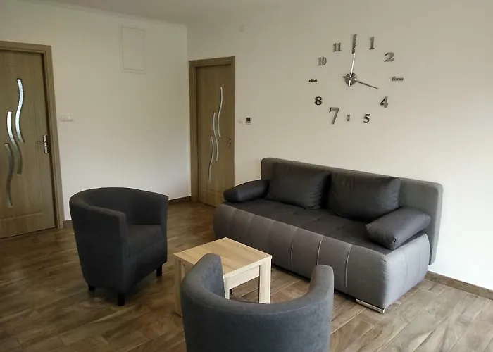 Aniko Apartmanhaz 아파트 Balatonföldvár